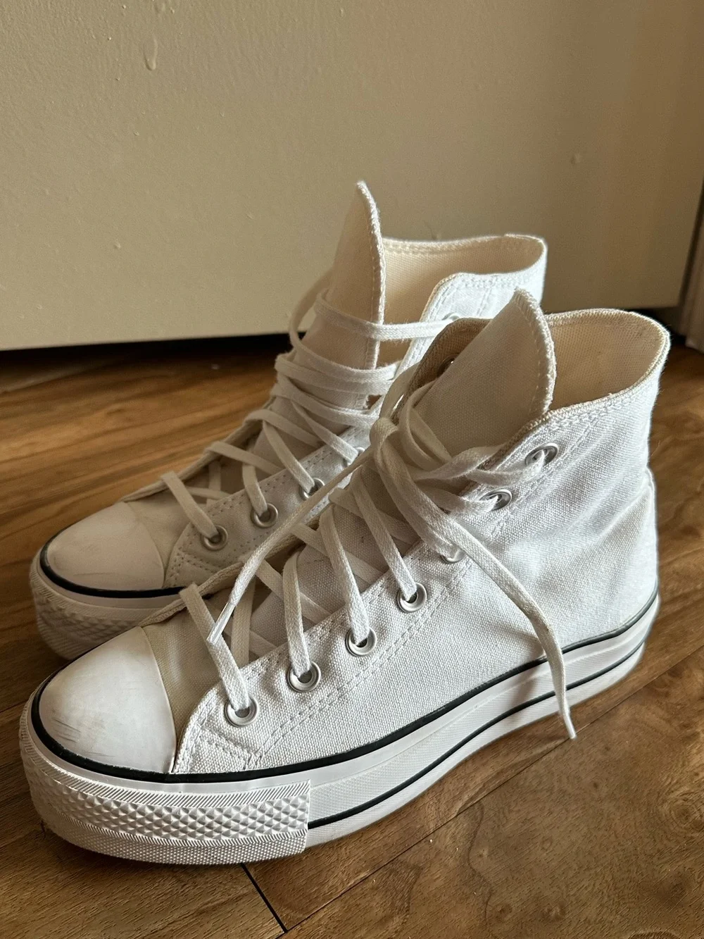 White platform high top Converse - Picture 1 of 3